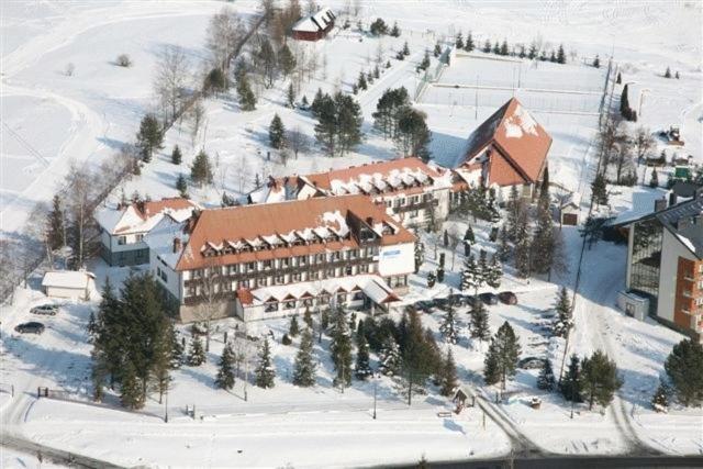 Geovita Muszyna Hotel Buitenkant foto